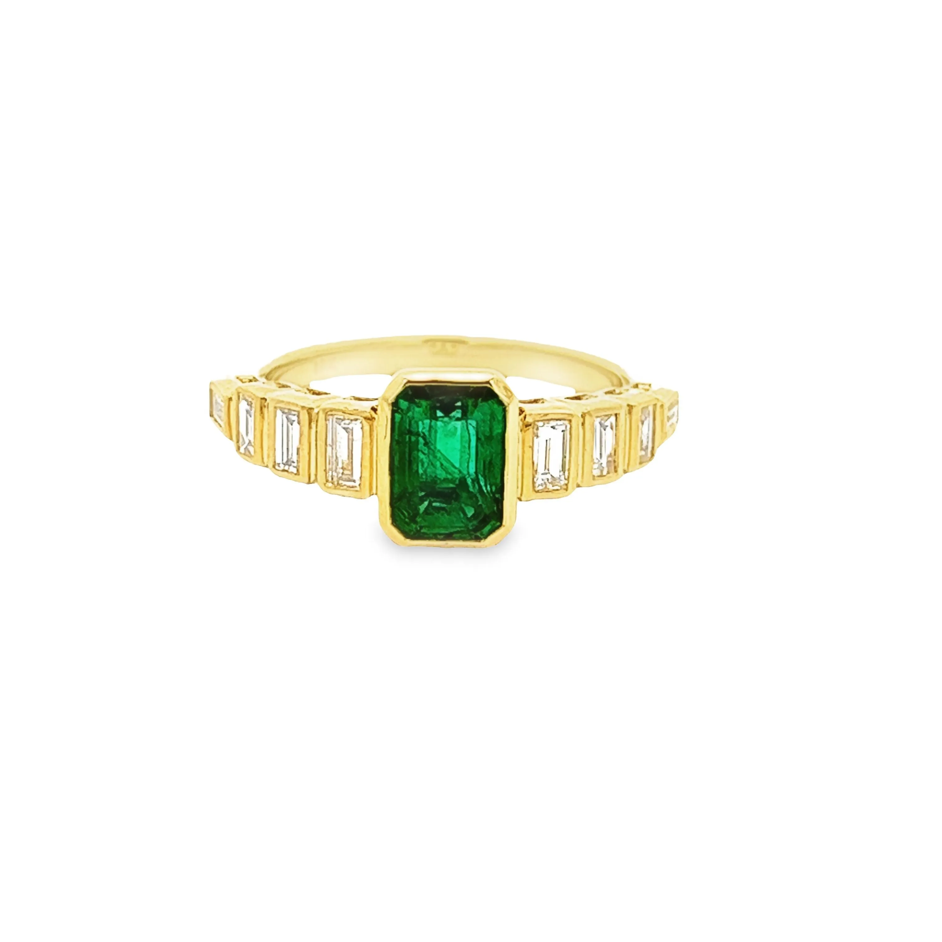 18k Yellow Gold Diamond & Emerald Ring