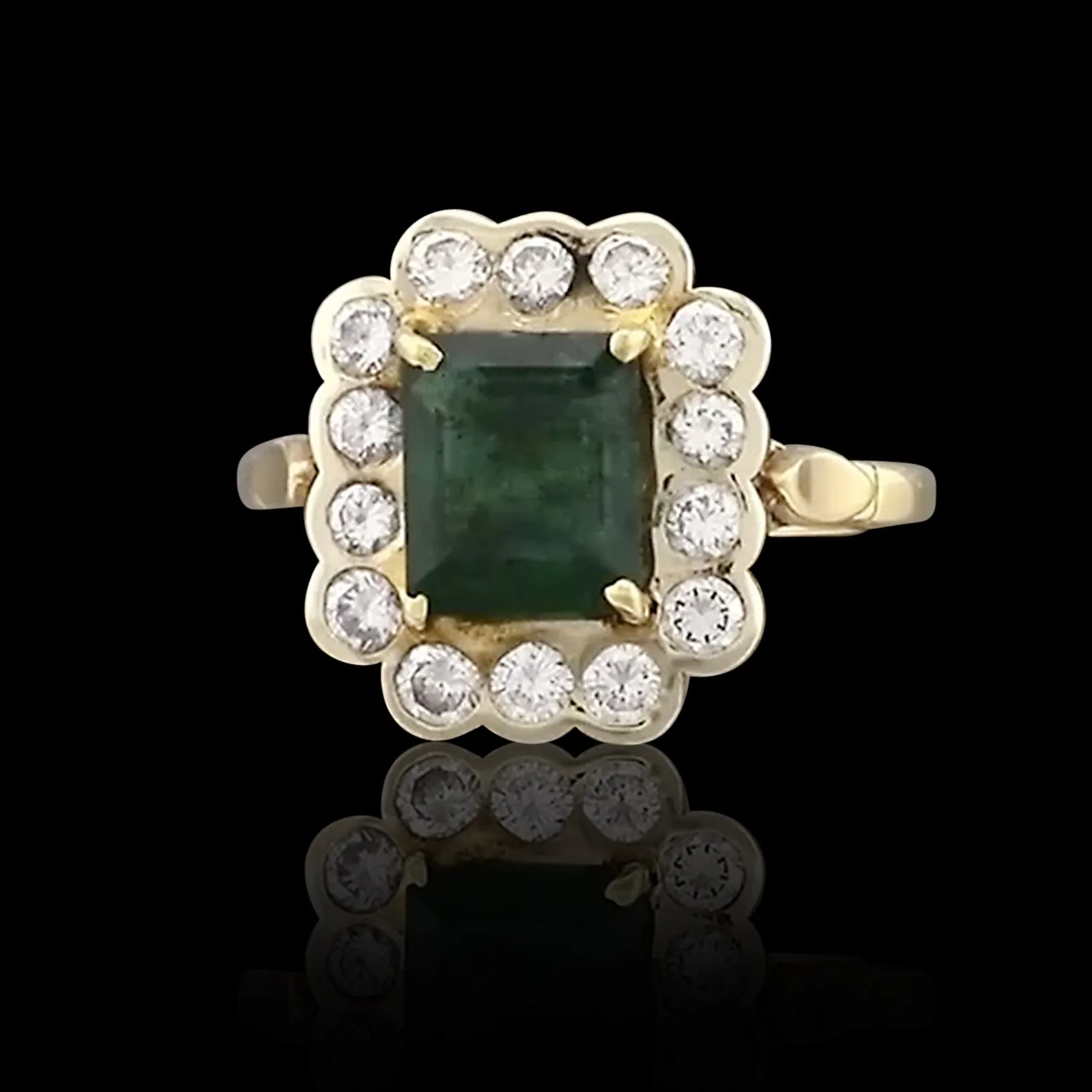 2.50ct Emerald & Diamond Ring