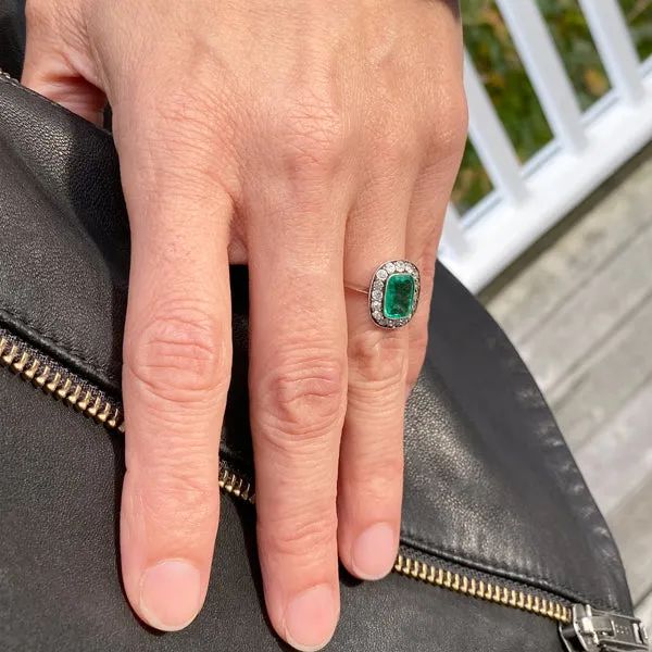 Antique Emerald & Diamond Ring