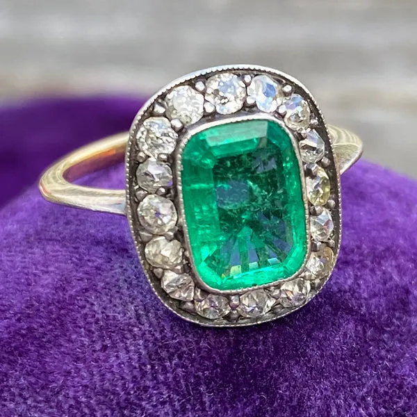 Antique Emerald & Diamond Ring