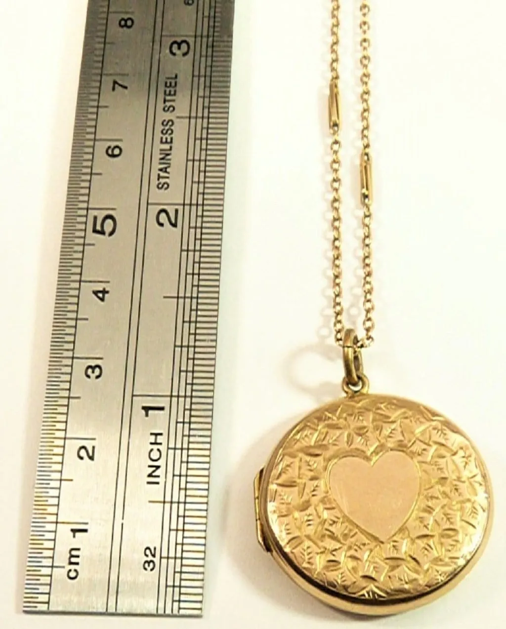 Antique Fully Hallmarked 9 Carat Rose Gold Locket And 18 Inch 9 Carat Rose Gold Necklace 1909