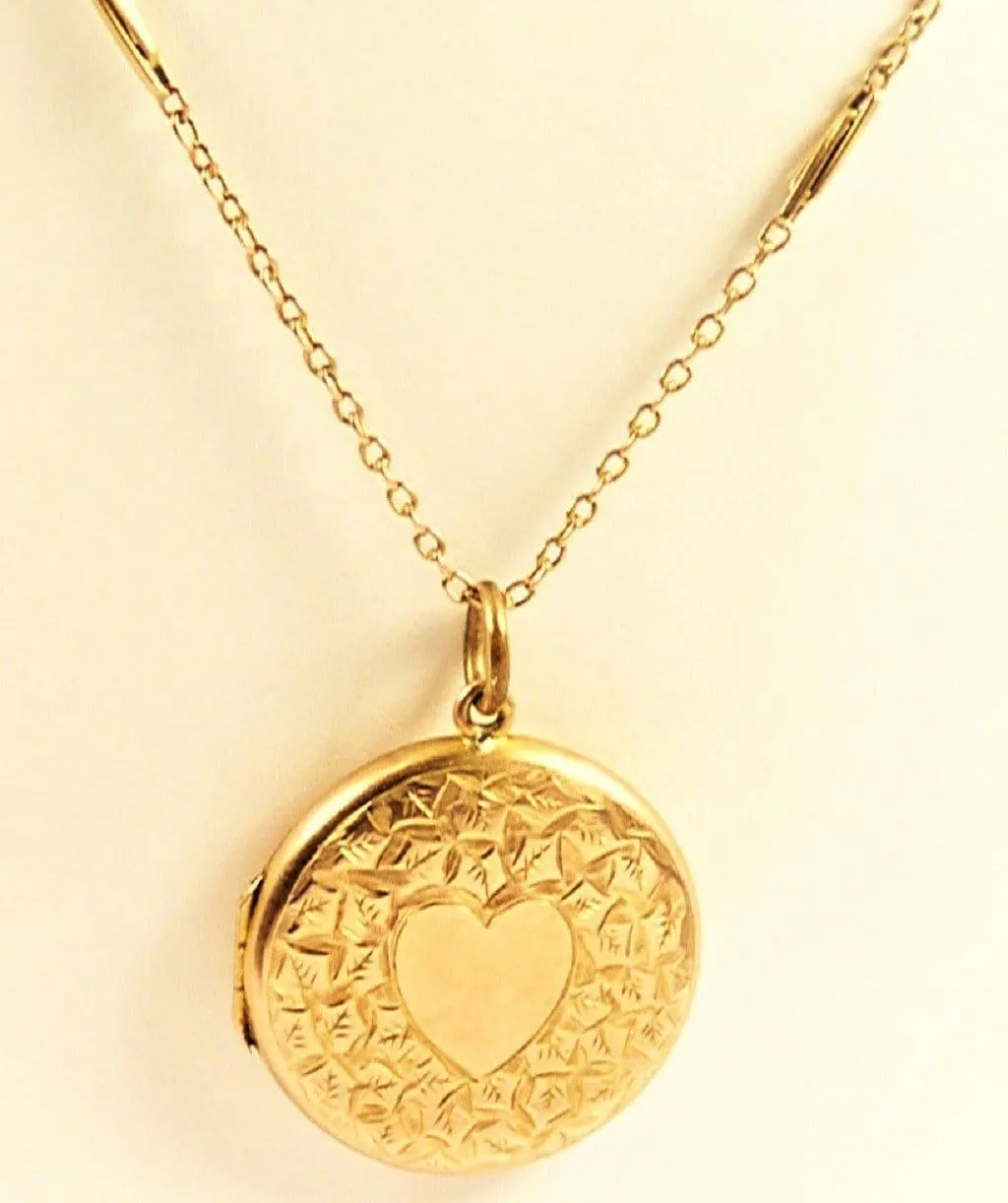 Antique Fully Hallmarked 9 Carat Rose Gold Locket And 18 Inch 9 Carat Rose Gold Necklace 1909