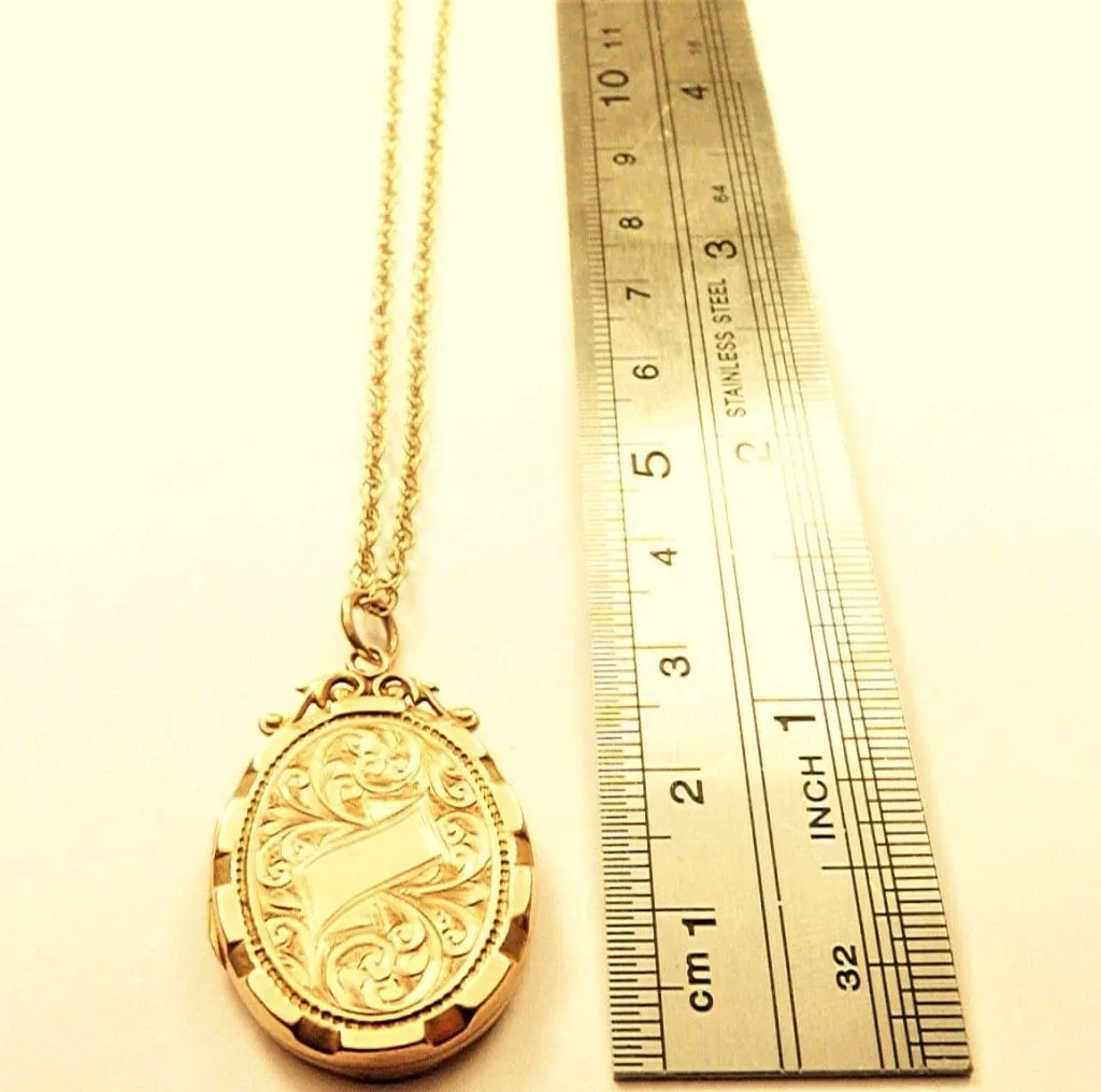 Antique Fully Hallmarked Yellow Gold Locket 1913 With Ornate Antique Hallmarked Gold 20 Inch Necklace