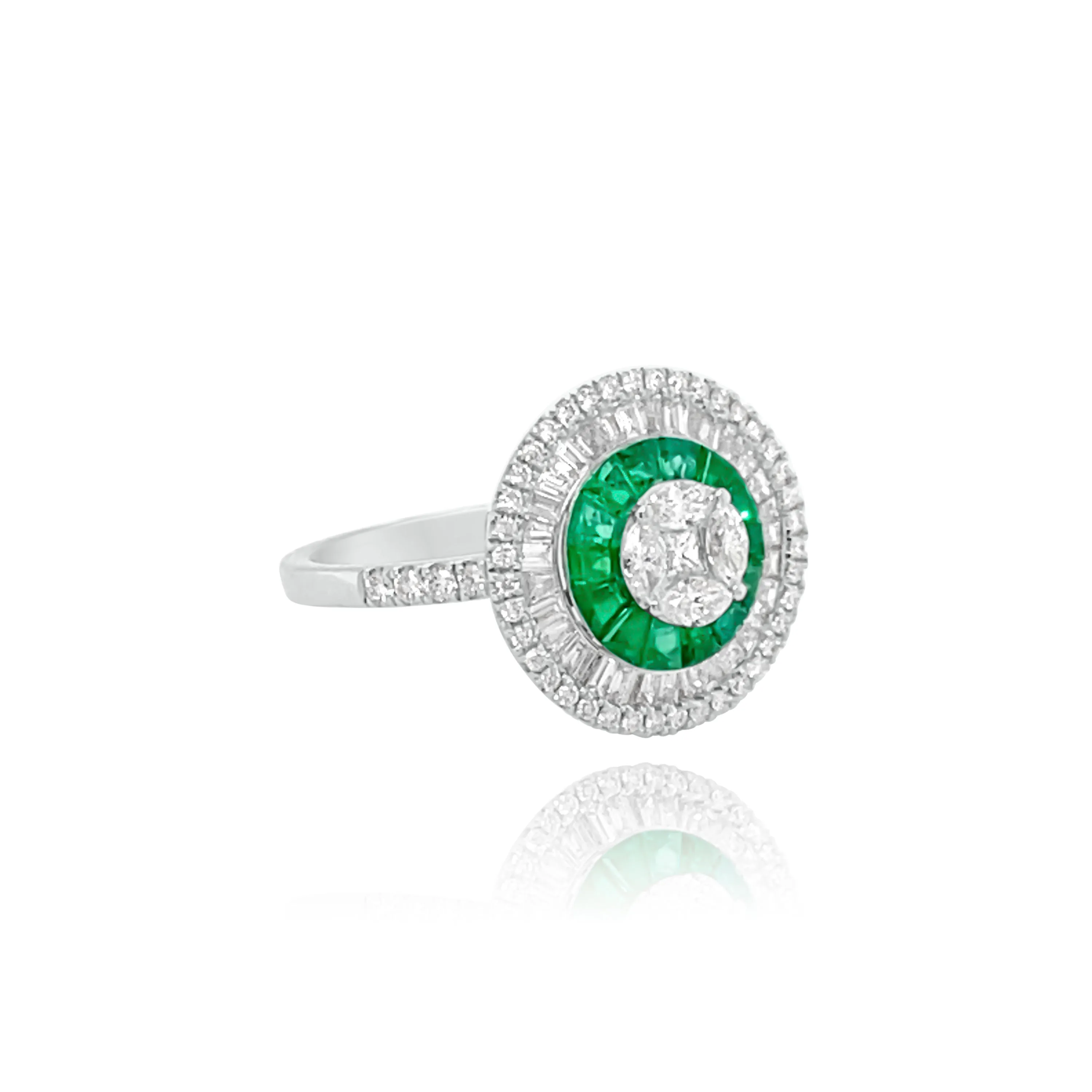 DIAMONDS & EMERALDS "SOMBRERO" RING.