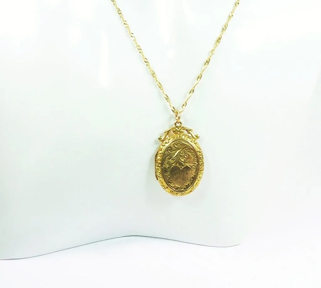 Edwardian Hallmarked 9ct Yellow Gold Locket Heart Cartouche E R With Elegant 18 Inch Necklace