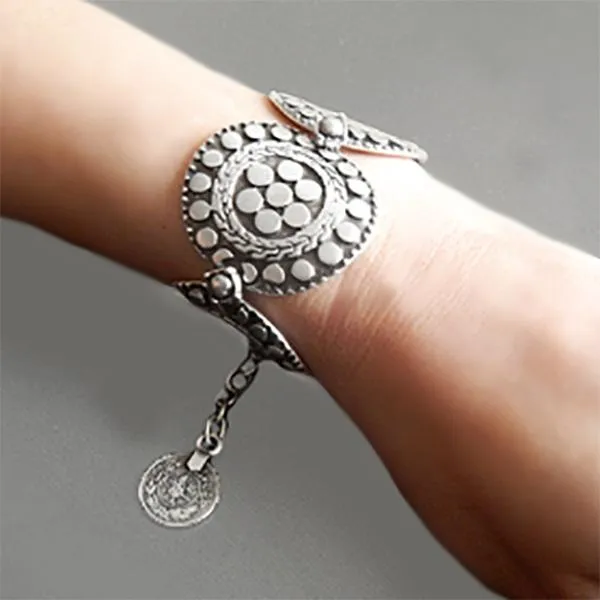 Eternal Circles Bracelet