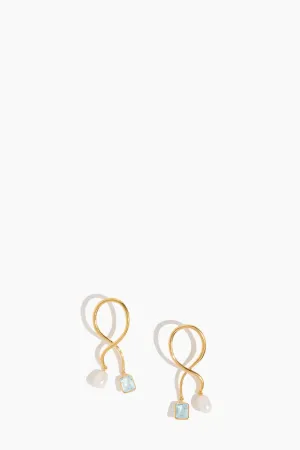 Etienne Earrings in Gold