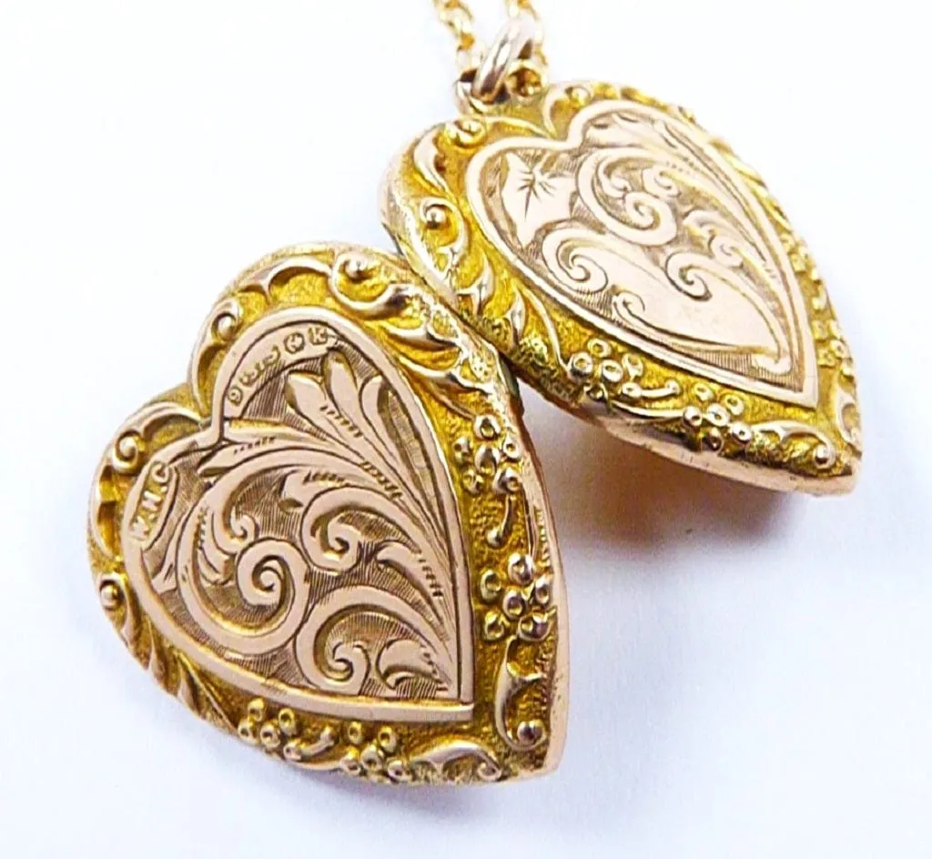 Fully Hallmarked Gold Art Nouveau Antique Locket Necklace 1909