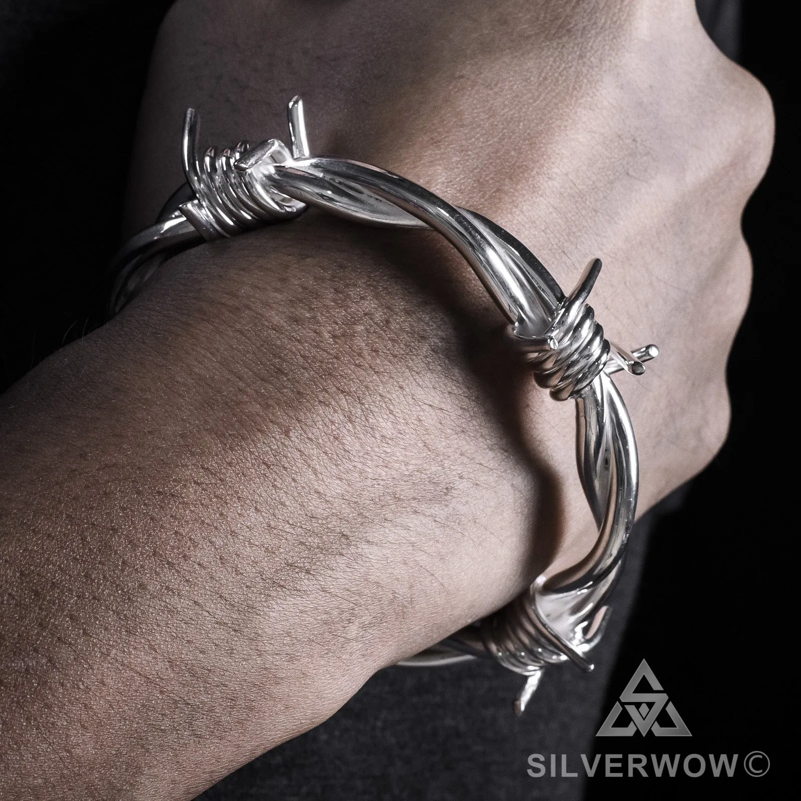 Mens Barbed Wire Bangle