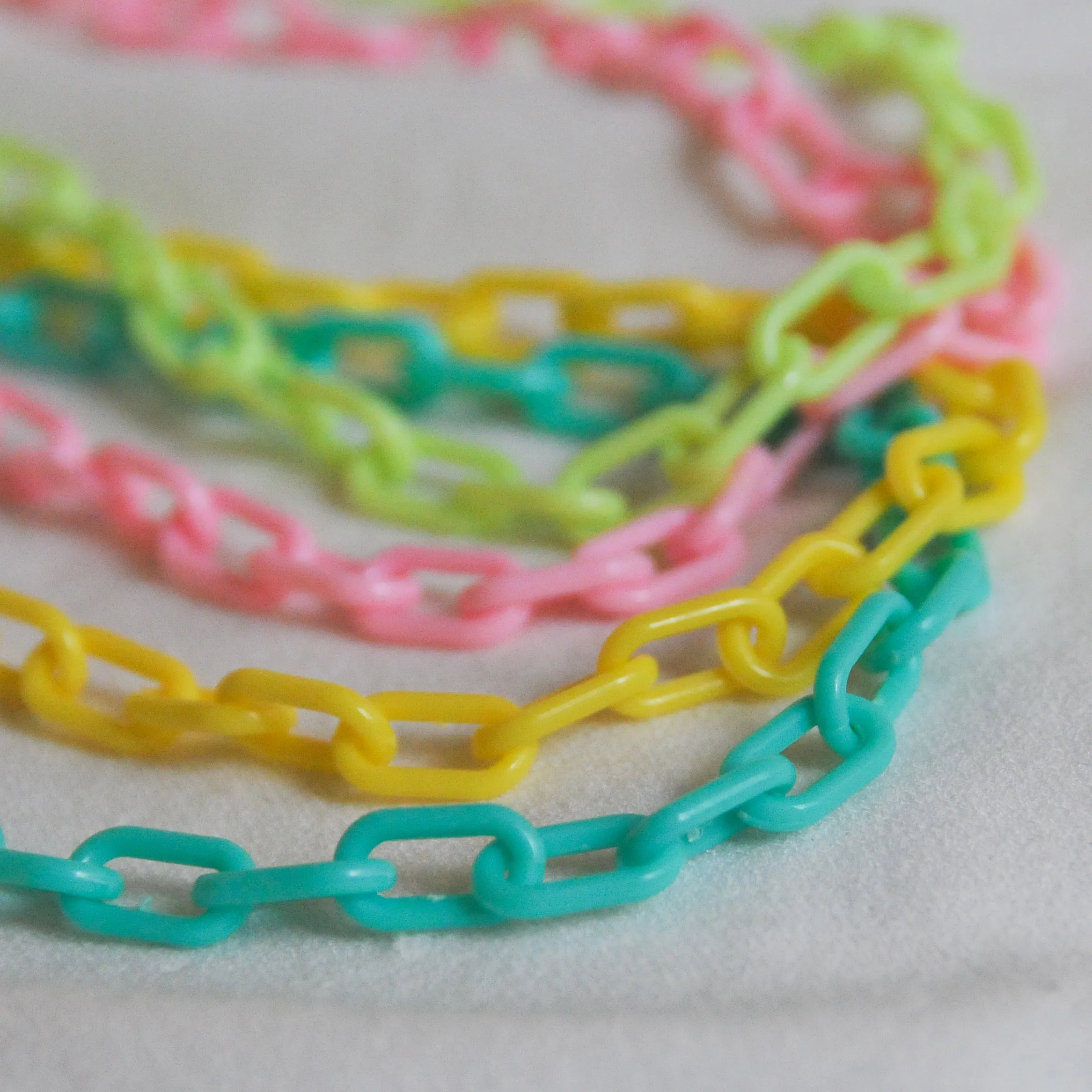 Pastel Chunky Chains