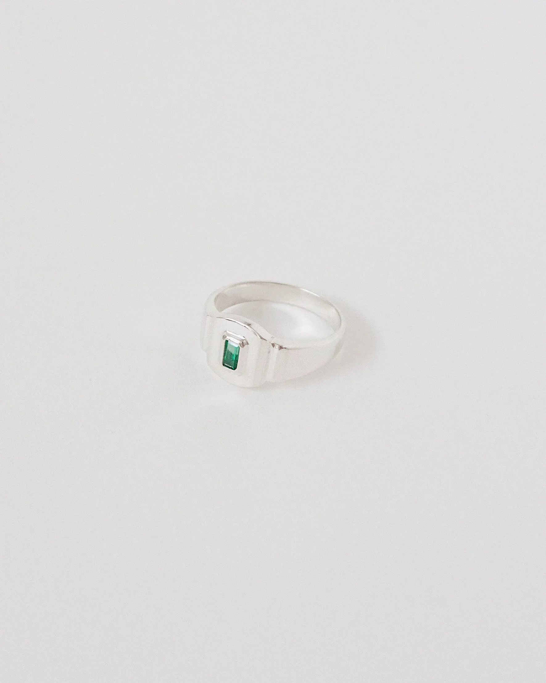 PICNIC RING | EMERALD