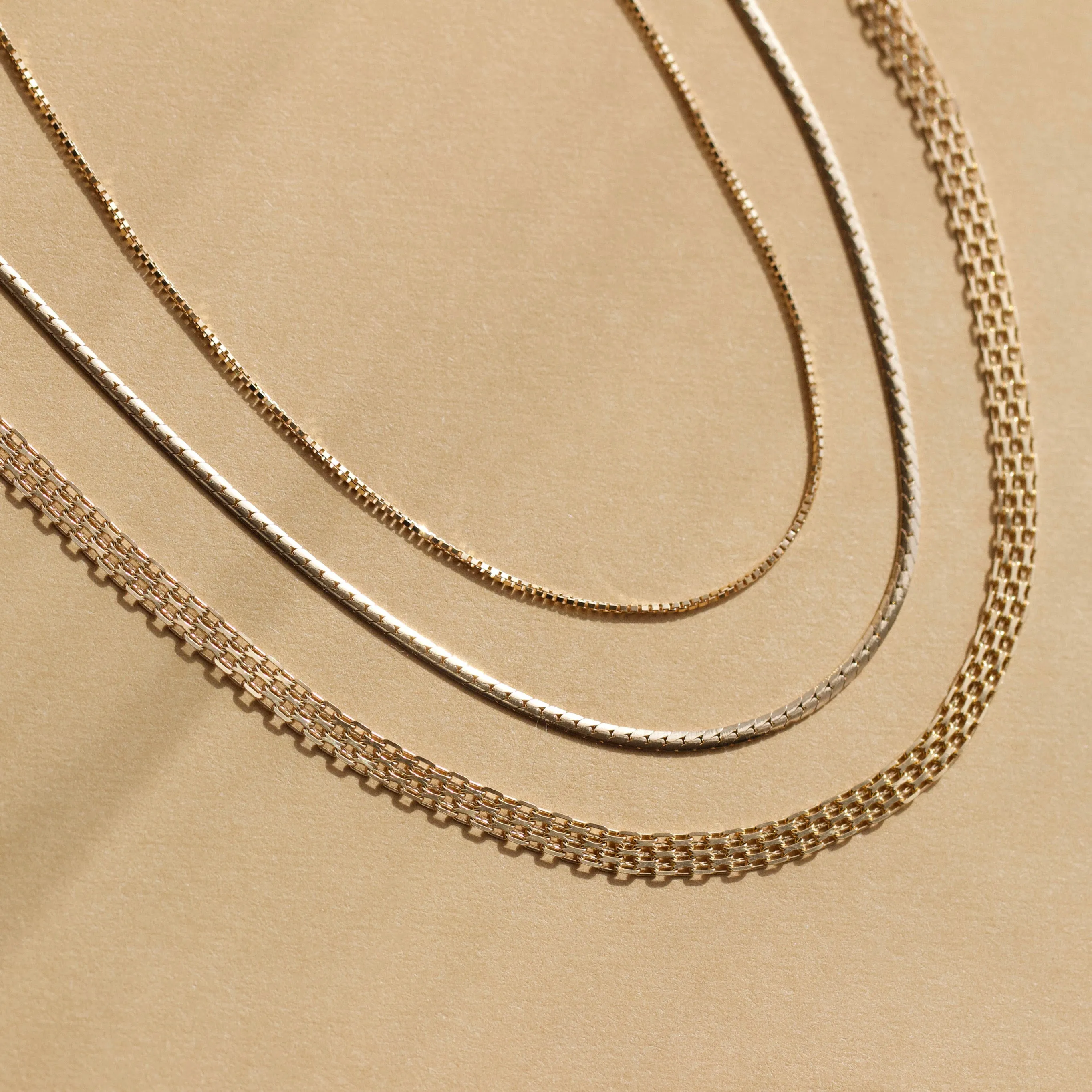 Slinky Chain Necklace