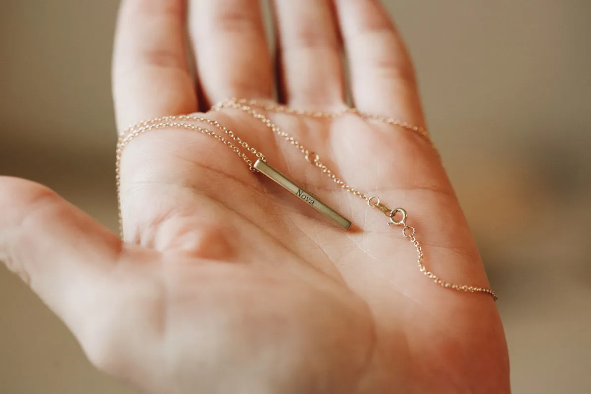 The Bar Necklace