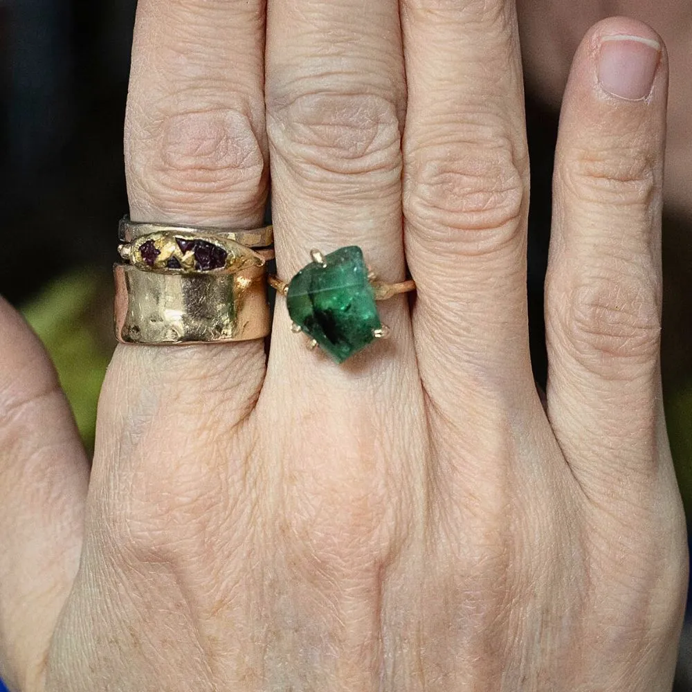 Zambian Emerald Medium Stone Ring on a Yellow Gold Band